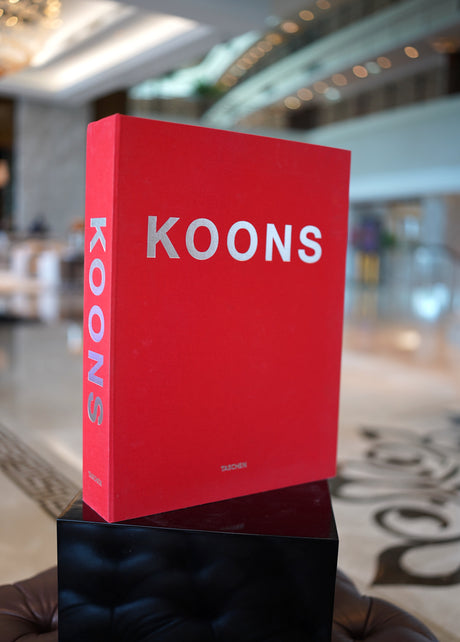 JEFF KOONS