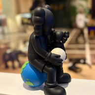 KAWS - Holiday Thailand