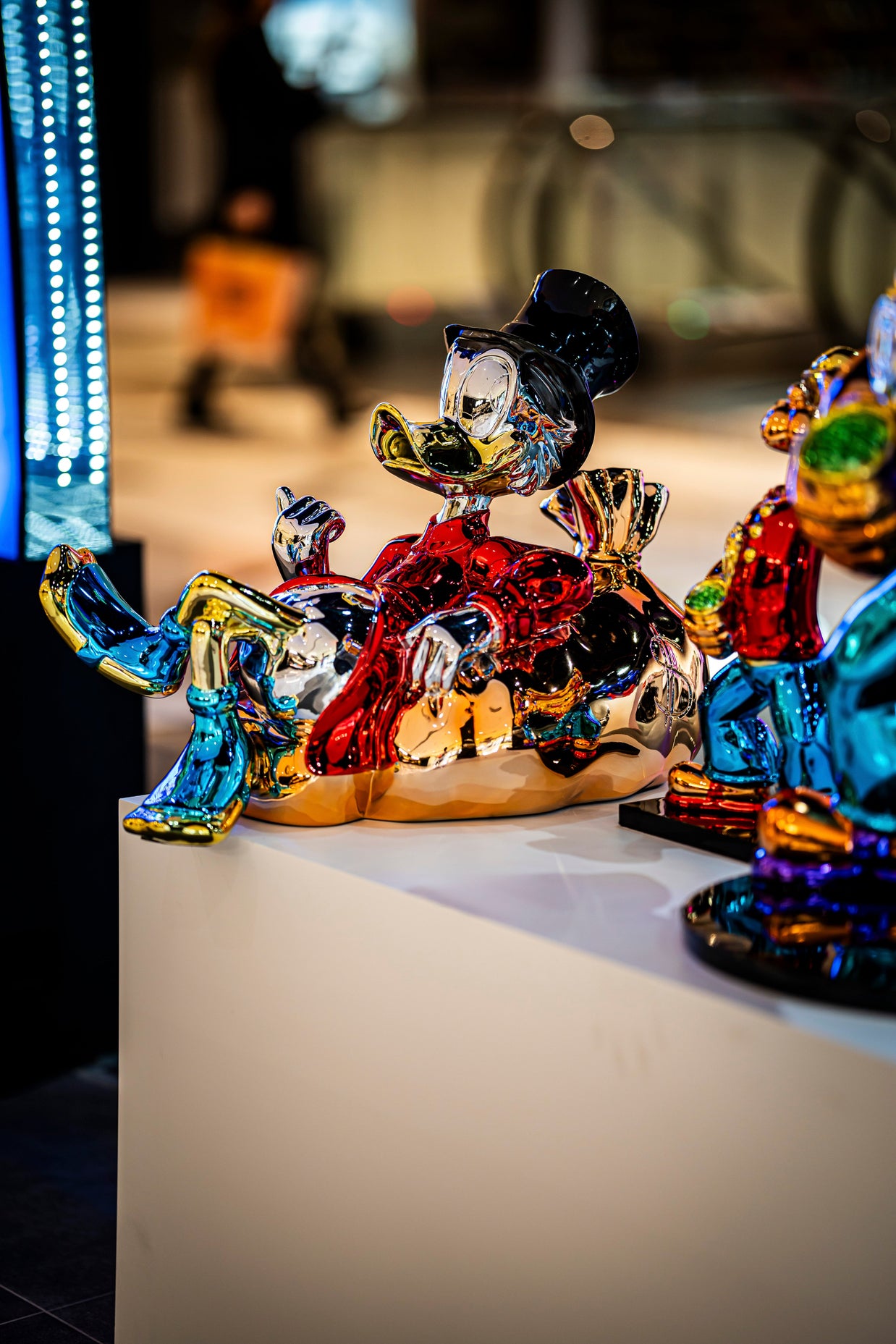NAOR - 60cm Sitting Picsou Uncle Scrooge