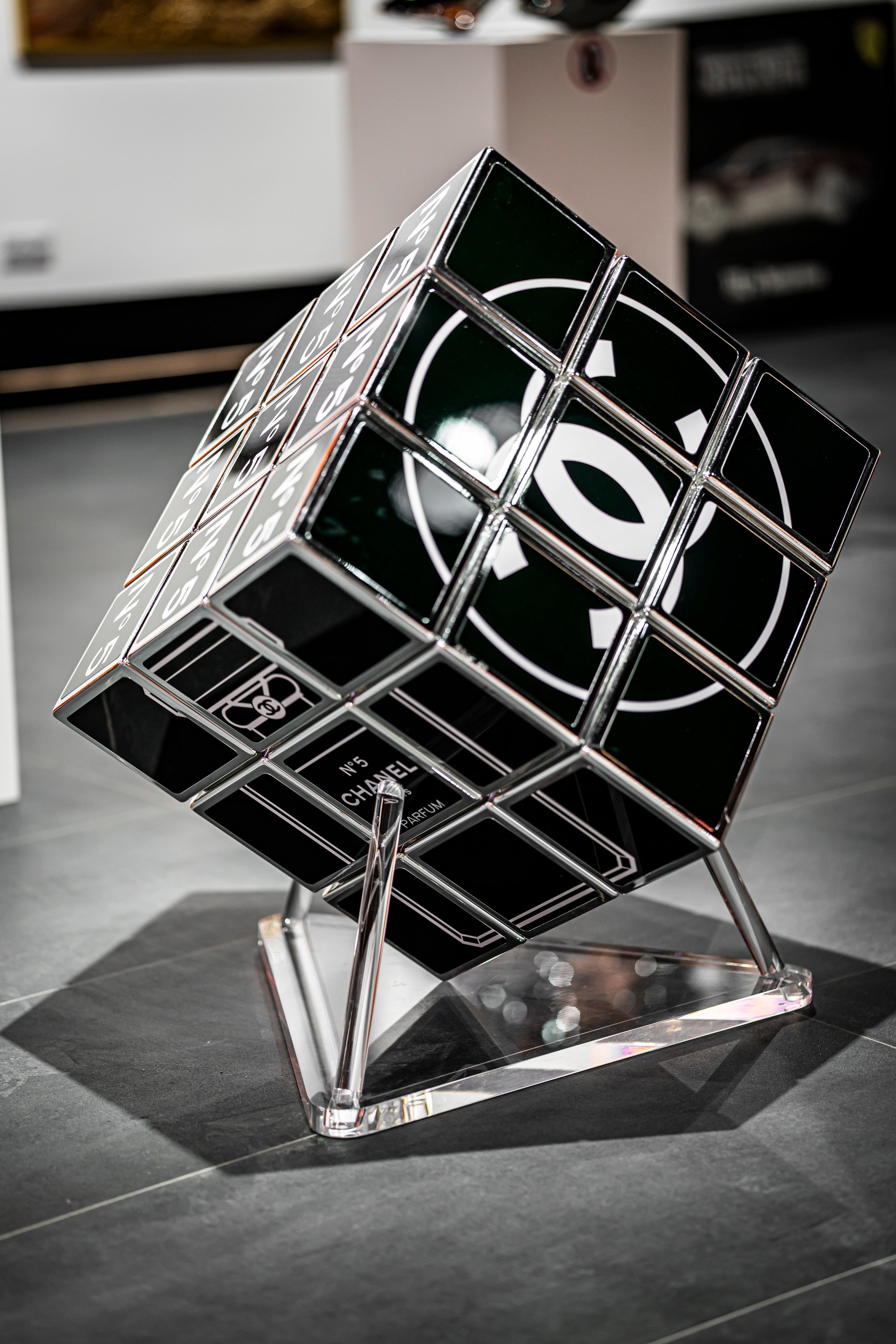 AURELIE ANGER - AArt's Cubes, CH Tribute, 60cm
