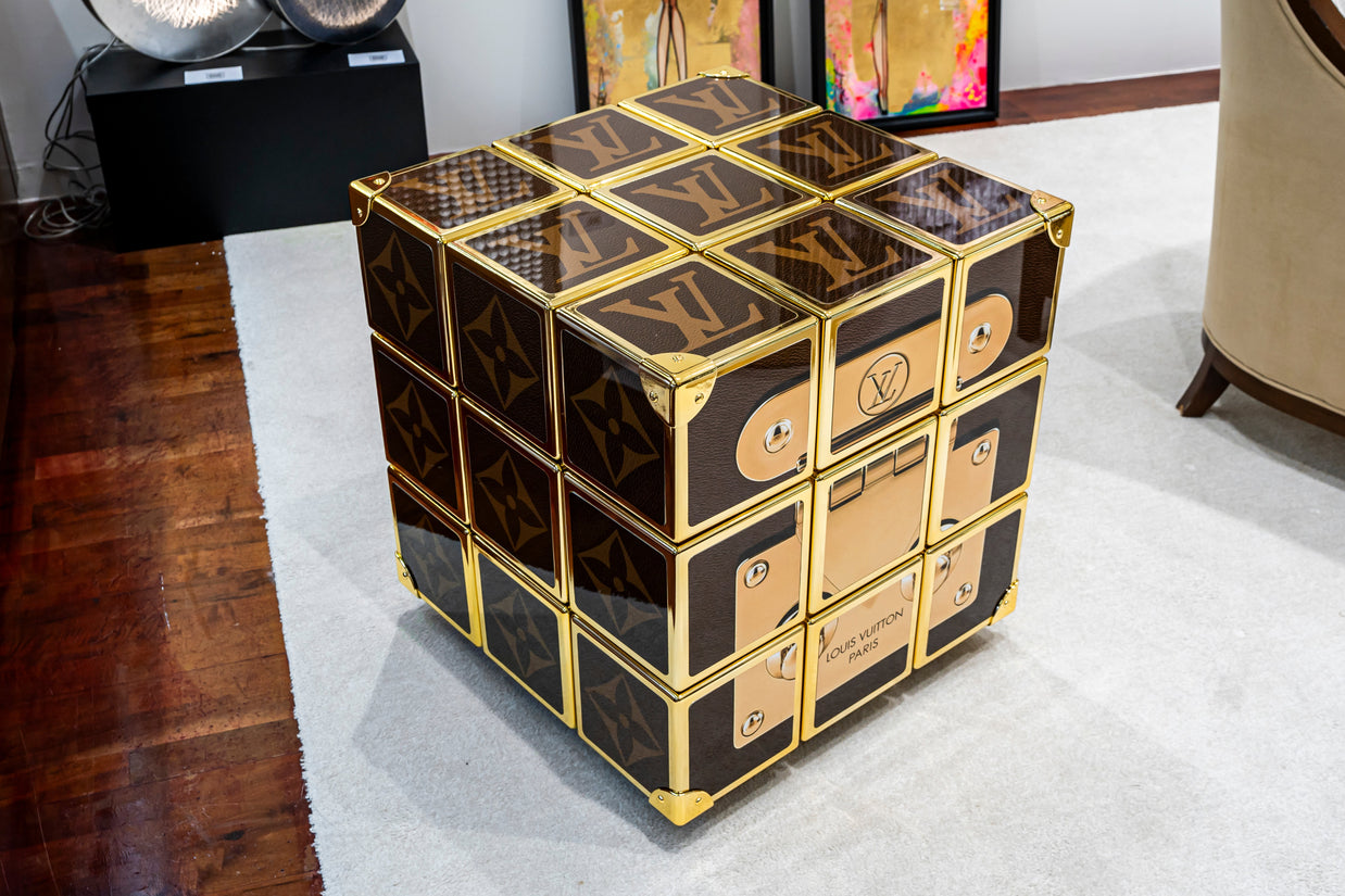 AURELIE ANGER - AArt's Cubes, LV Tribute, 60cm