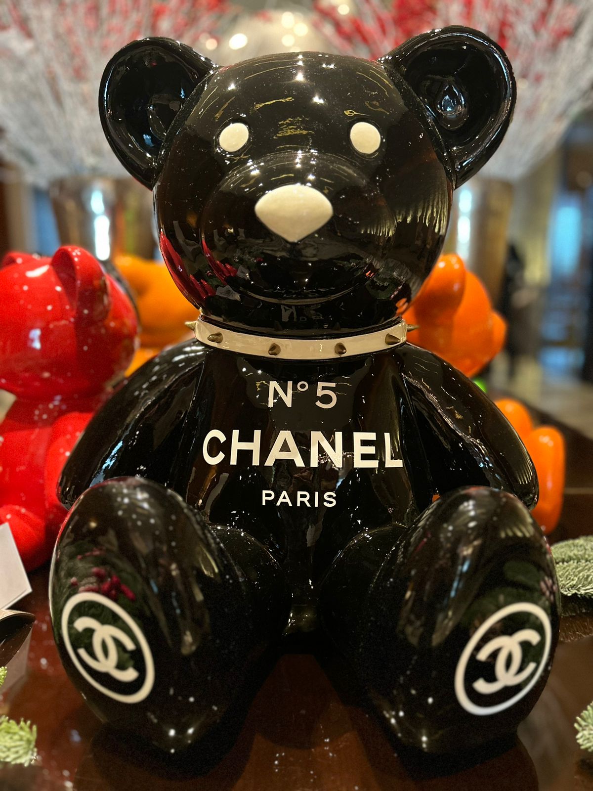 ARTNAOR - 50cm CH Tribute black, white collar Teddy