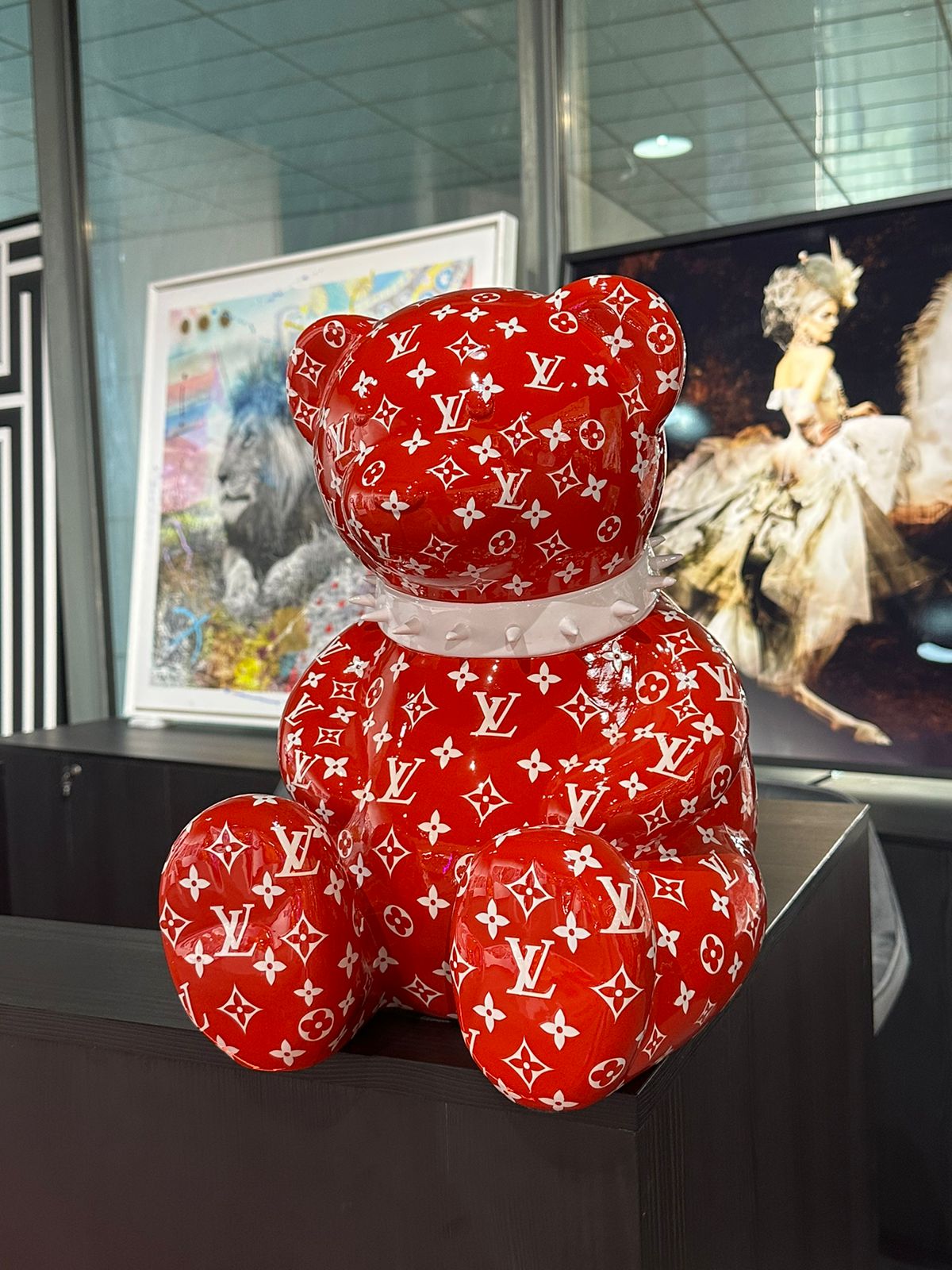 ARTNAOR - 30cm SUP & LV Tribute, Red with collar Teddy