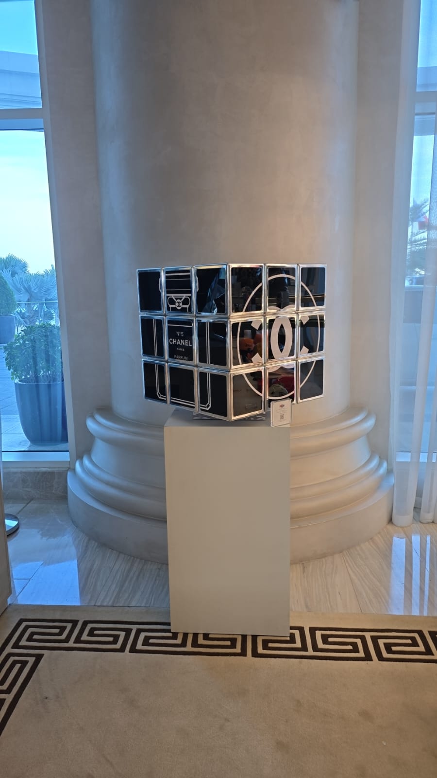 AURELIE ANGER - AArt's Cubes, CH Tribute, 60cm