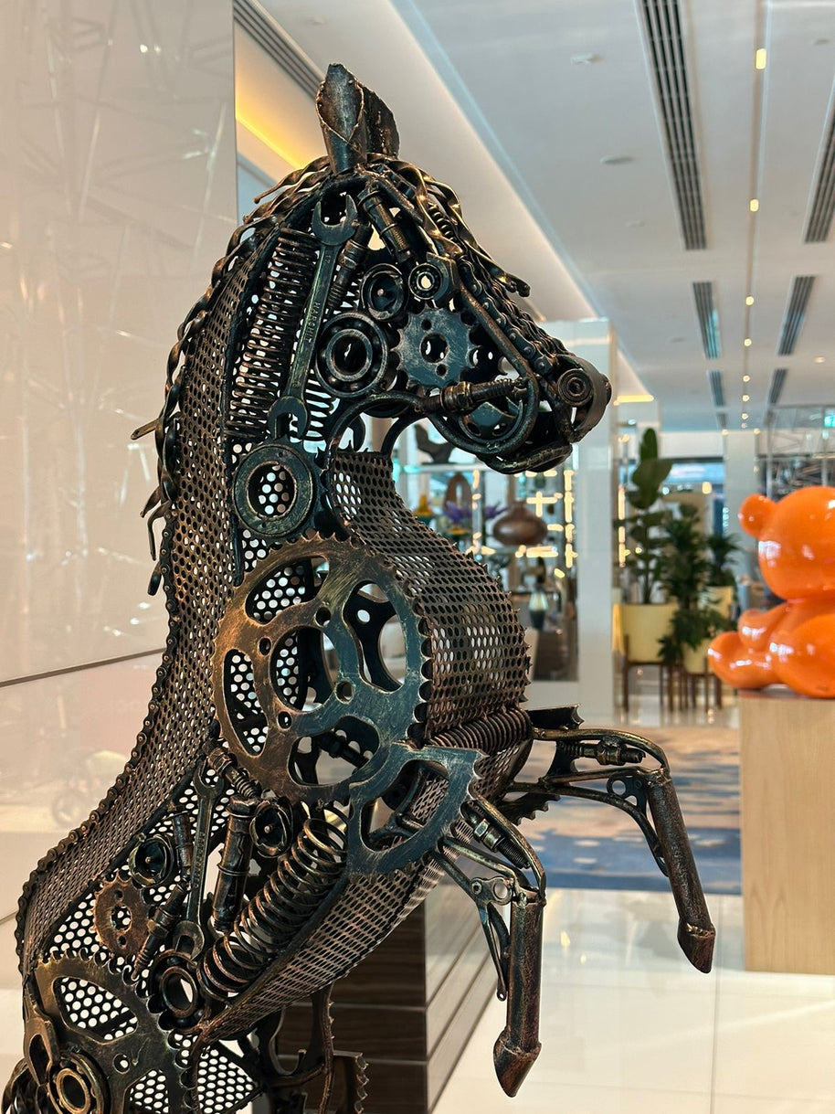 ARUN - Horse (Table)