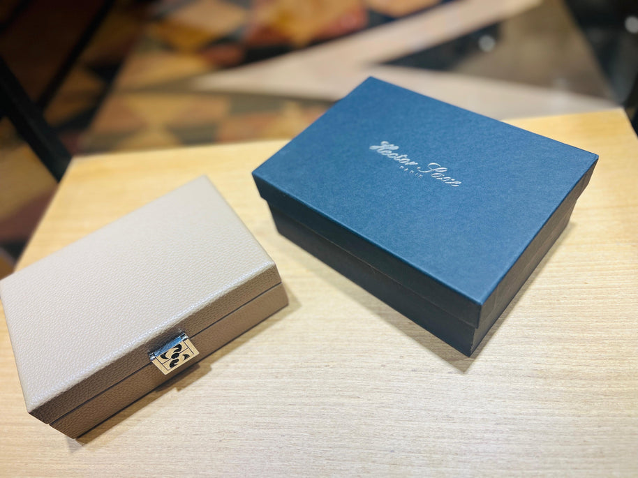 HECTOR SAXE Card Box - BEIGE Buffalo Leather