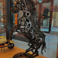 ARUN - Horse (Table)