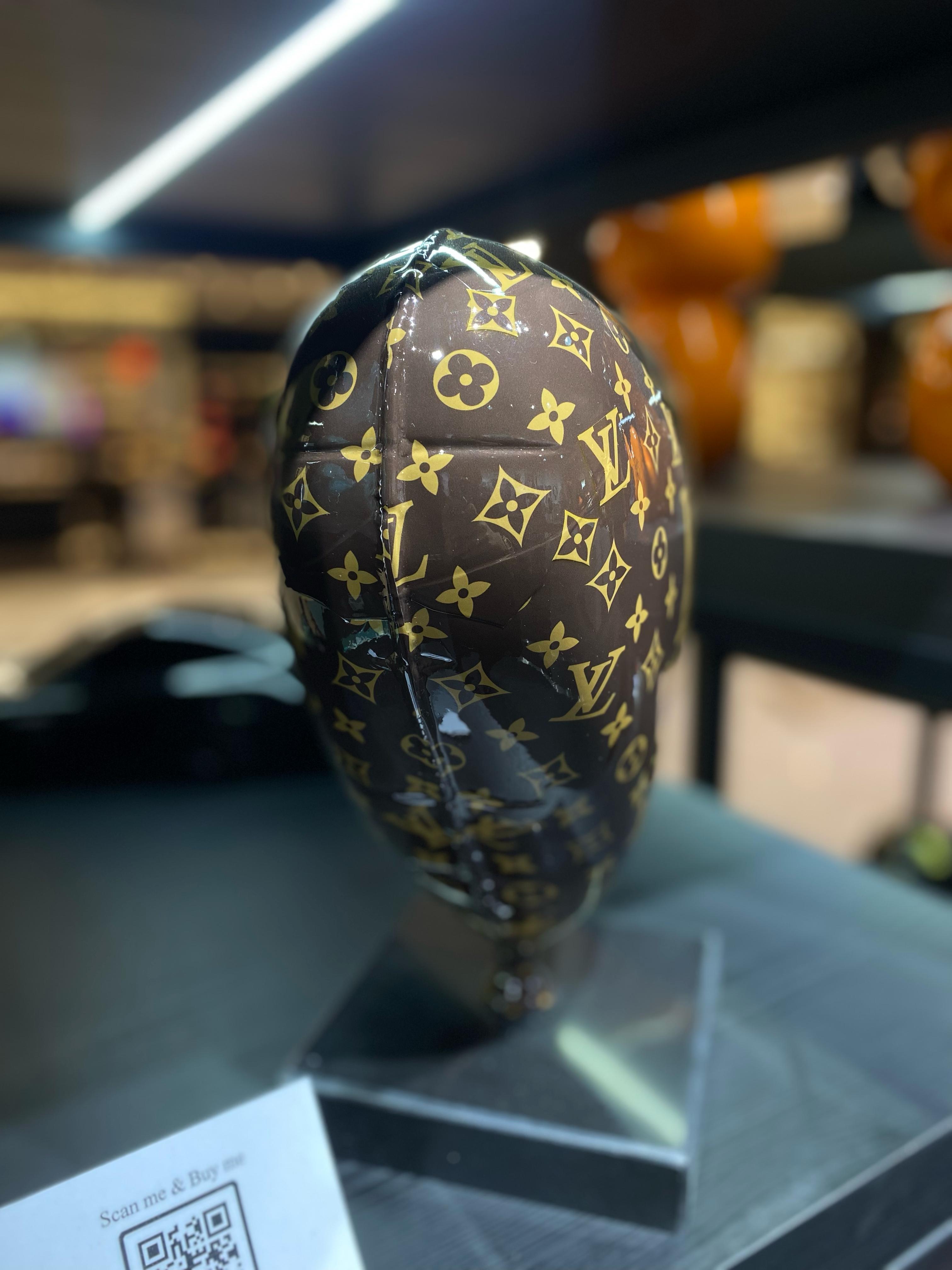 NAOR - 30cm Heart LV Tribute