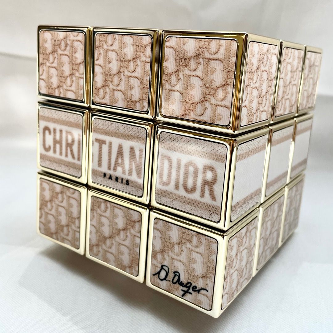 AURELIE ANGER - AArt's Cubes, CD Tribute, 15cm