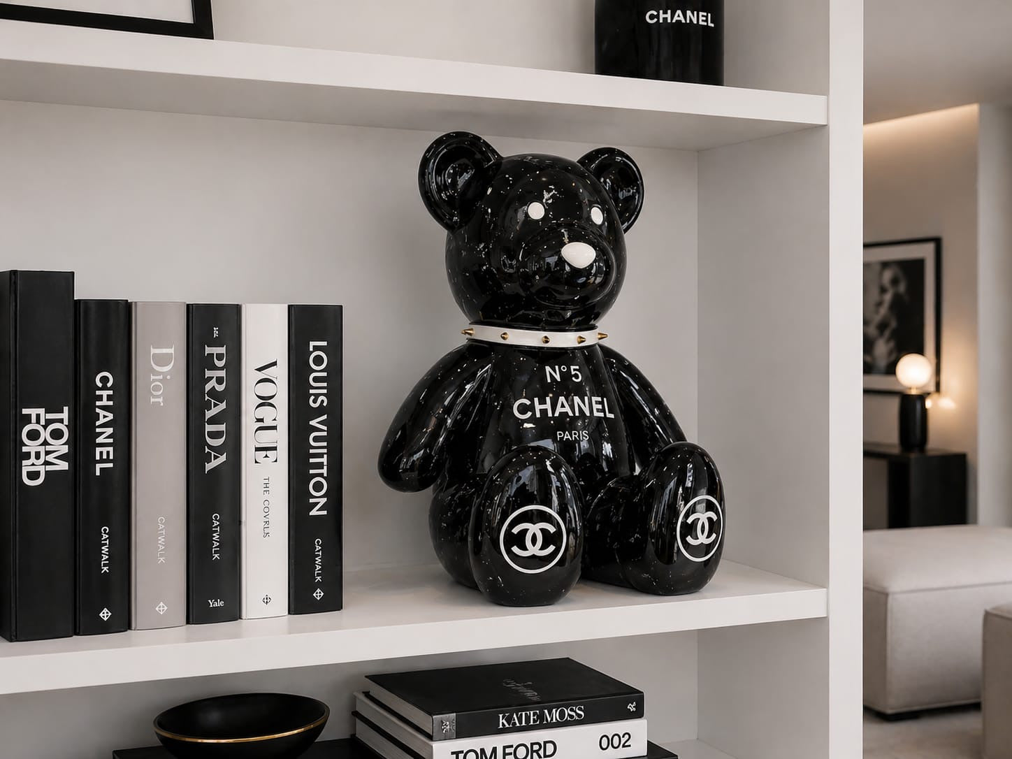 ARTNAOR - 50cm CH Tribute black, white collar Teddy