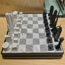 SKYLINE CITY CHESS - Acrylic New York VS Dubai Edition - Marble Board