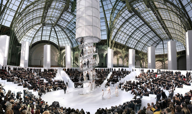 SIMON PROCTER -The Tower /Fall Winter  2006 Le Grand Palais Paris