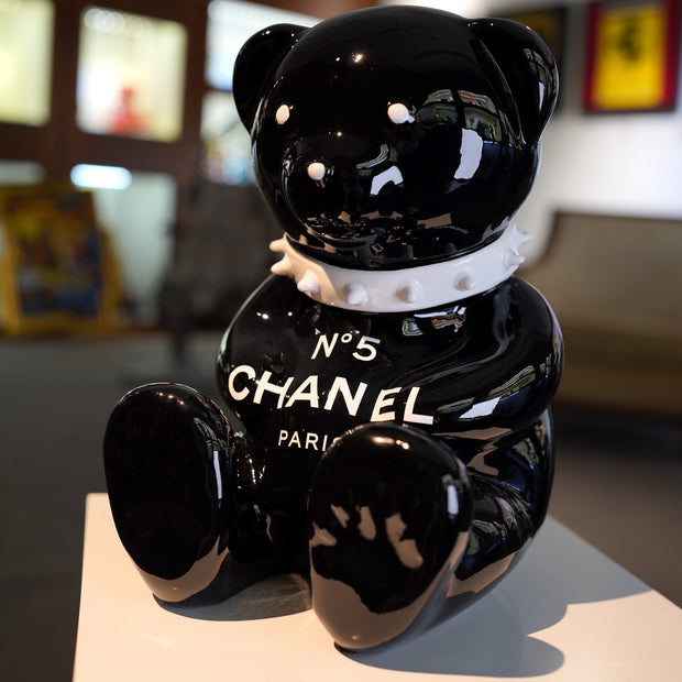 ARTNAOR - 30cm CH Tribute black, White Collar Bear