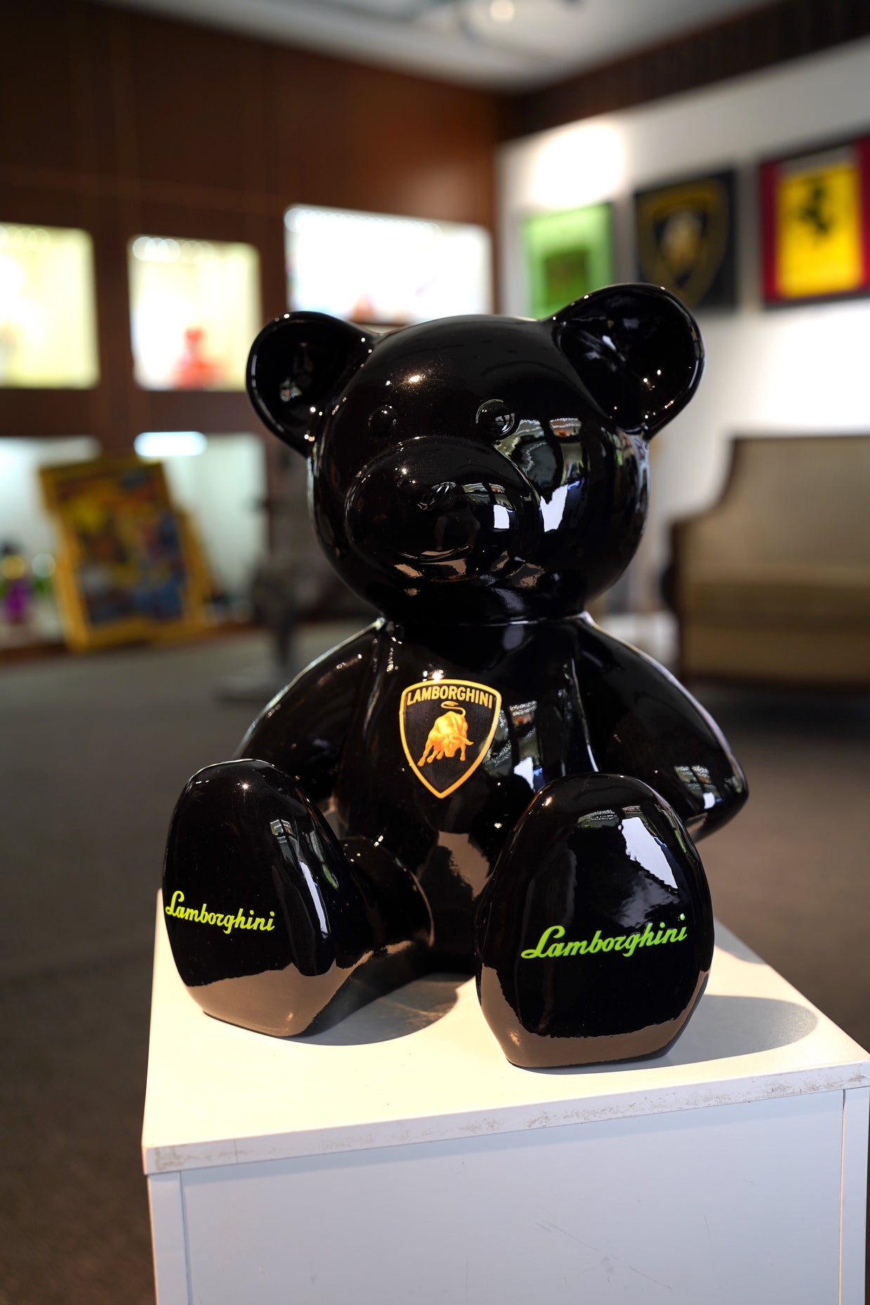 NAOR - 35cm Lambo Tribute, black black eyes Teddy