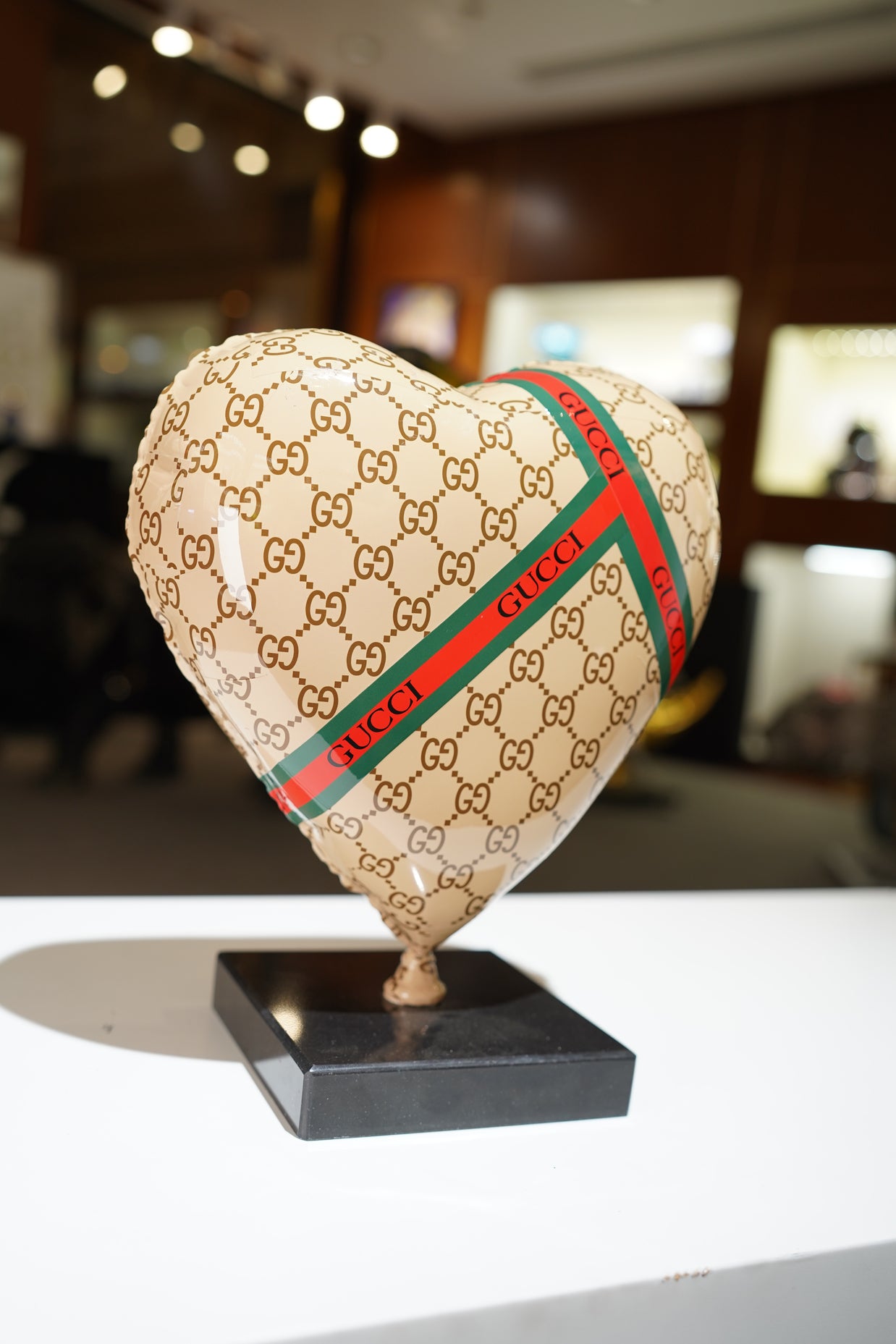 NAOR - 30cm Heart GUC Tribute, Striped Beige