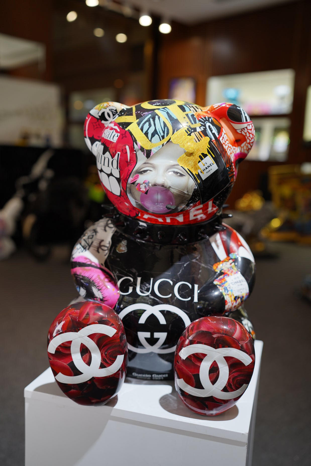 ARTNAOR - 40cm Collage CH /GUC Tribute Bear