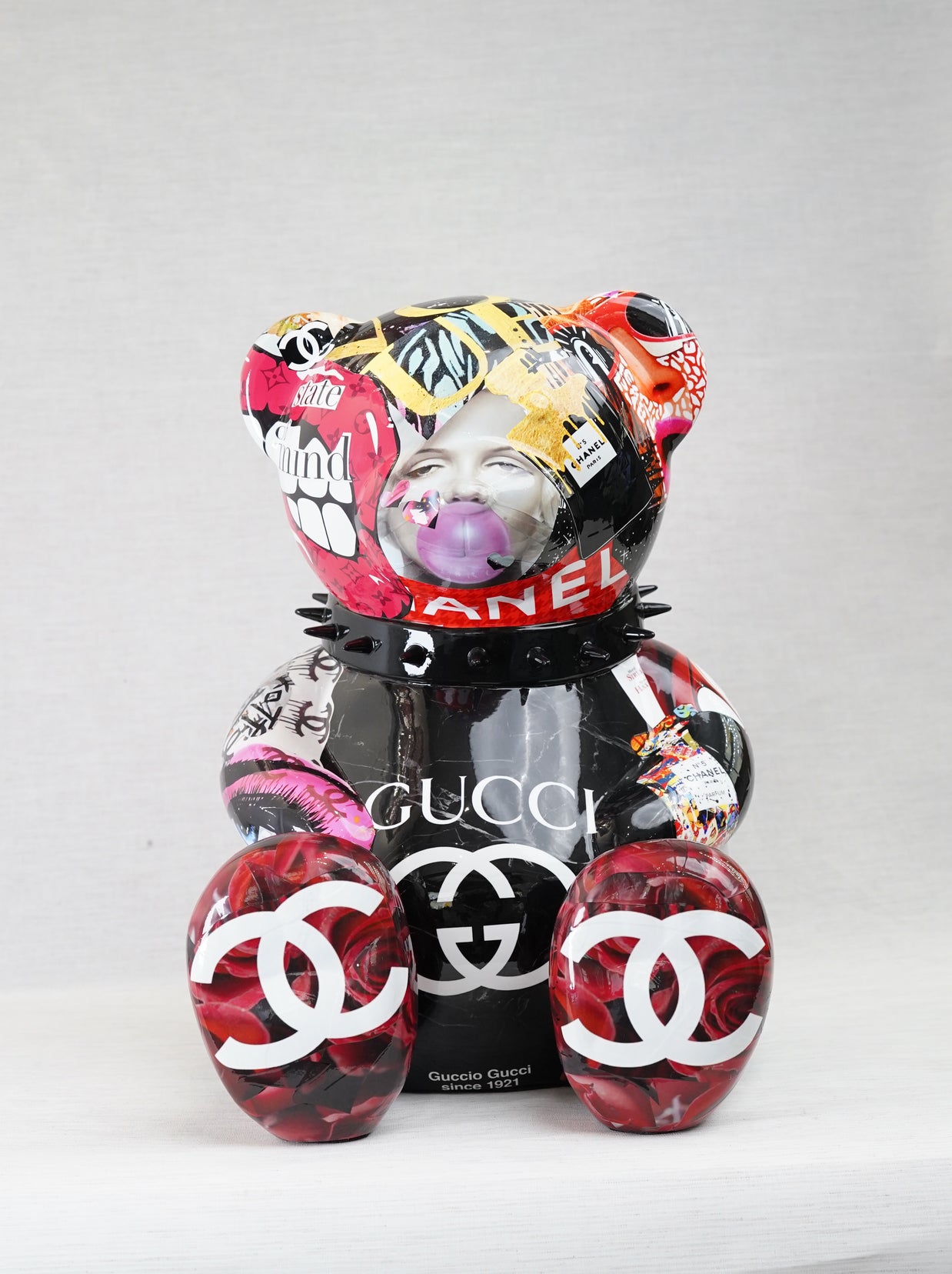 ARTNAOR - 40cm Collage CH /GUC Tribute Bear