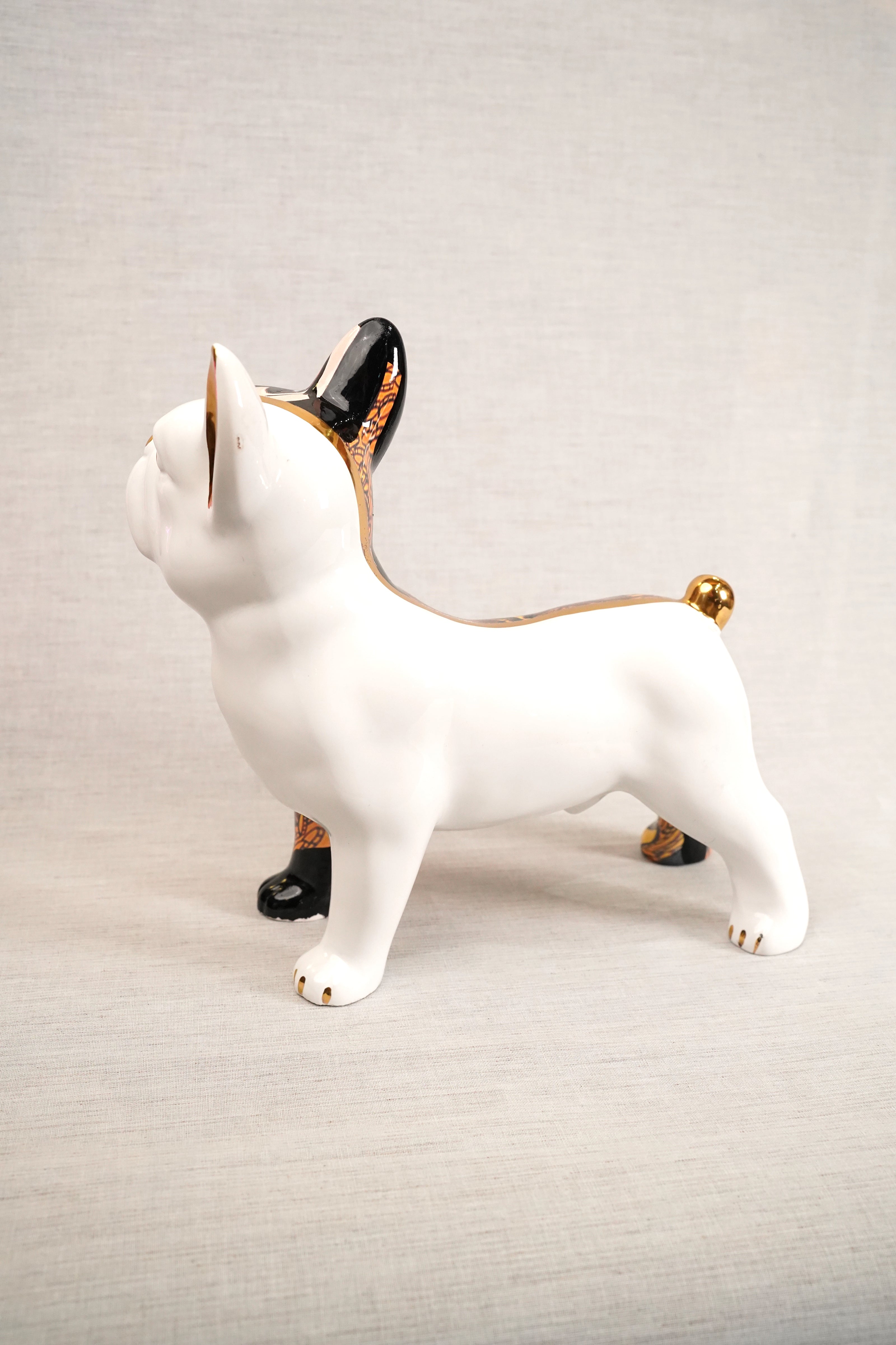 ARDOR - Small Bulldog, Brown Design