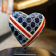 NAOR - 30cm Heart GUC Tribute, Blue with Red Strips