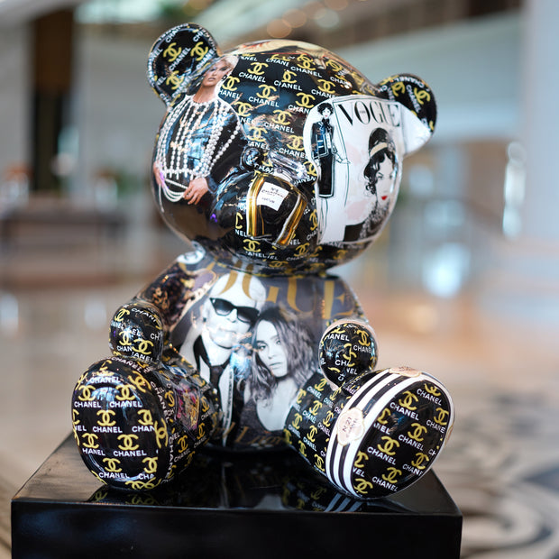 ARTNAOR - 40cm Collage, CH Vogue Tribute, Teddy Bear