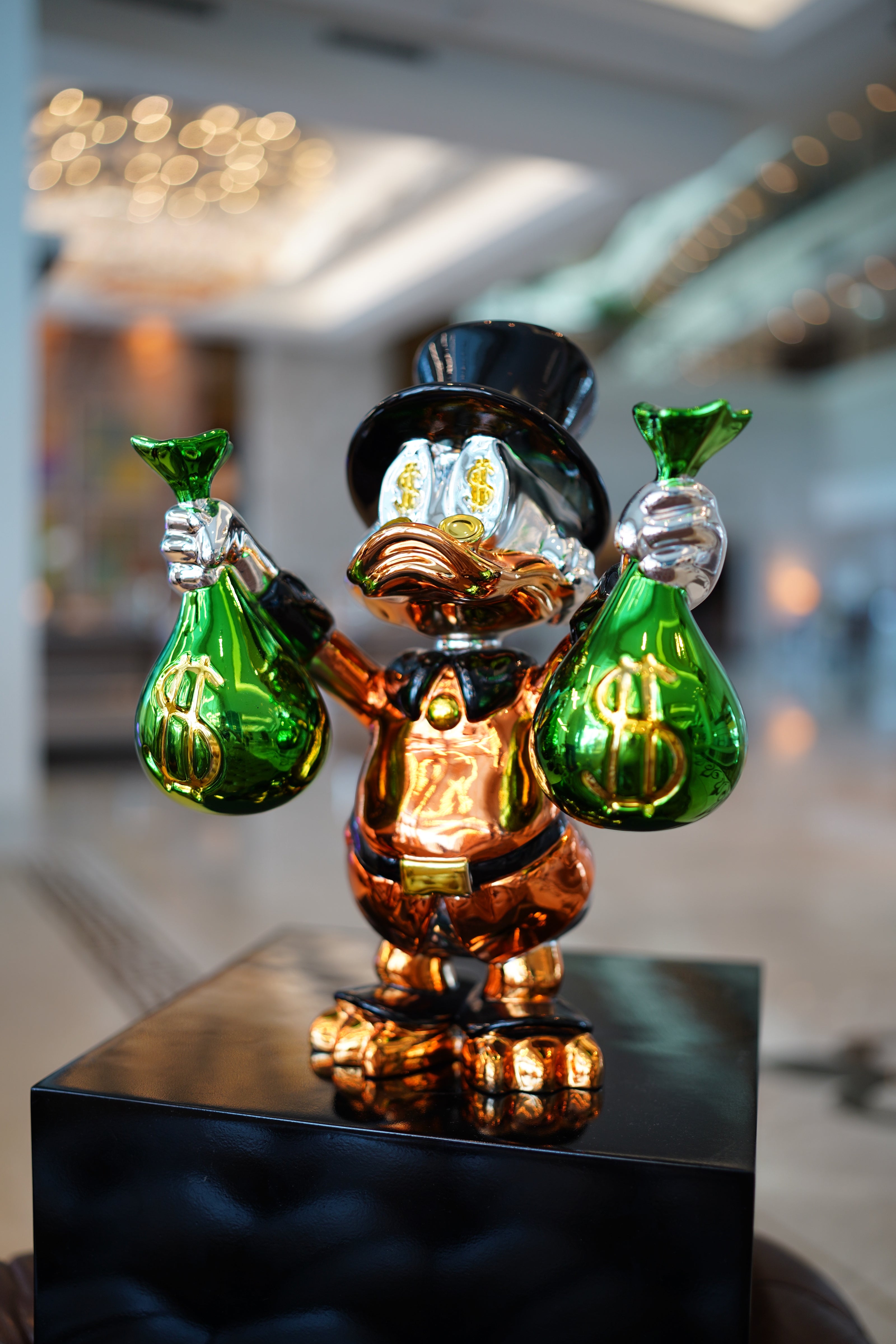 NAOR - 45cm Standing Picsou - Uncle Scrooge