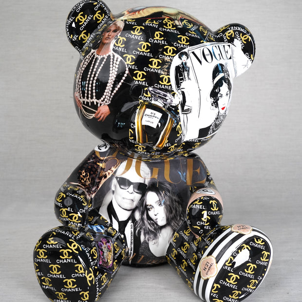 ARTNAOR - 40cm Collage, CH Vogue Tribute, Teddy Bear
