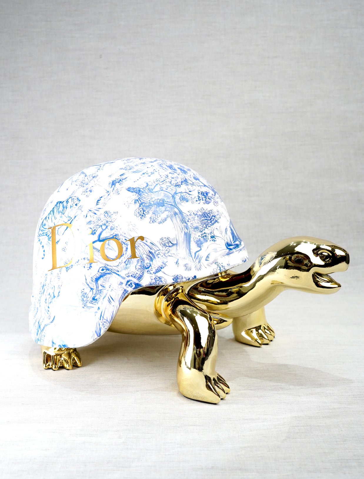 ARTNAOR - 40cm Gold CD Tribute, Chromed Turtle