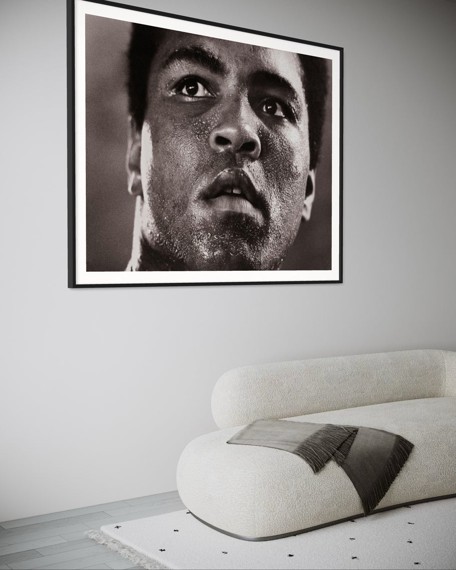 MICHAEL BRENNAN - Muhammad Ali 1977 signed by Ali
