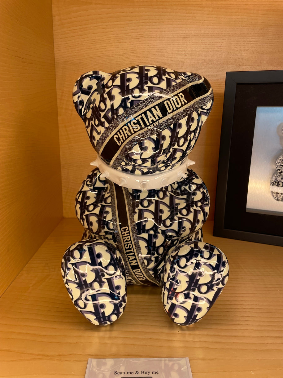 NAOR - 30cm CD Tribute, White collar Bear