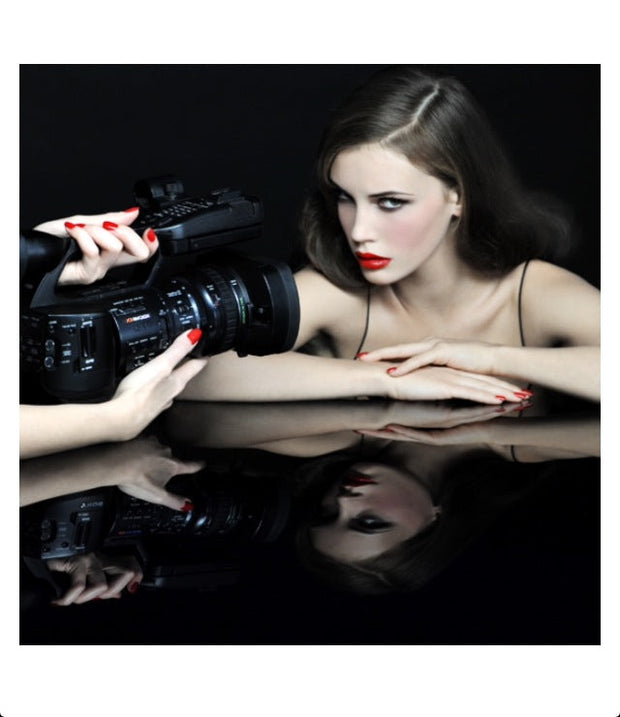 PHILIPPE ROBERT - Marine Vacth Camera 2010