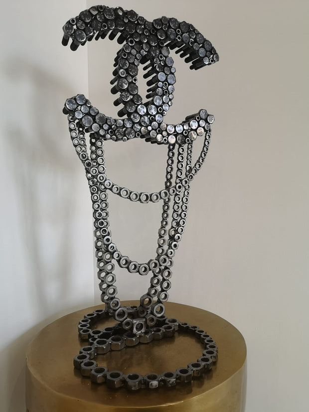RACHEL BERGERET & ICON- Ch statue