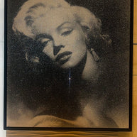 RUSSELL YOUNG - Marilyn Glamour 2010