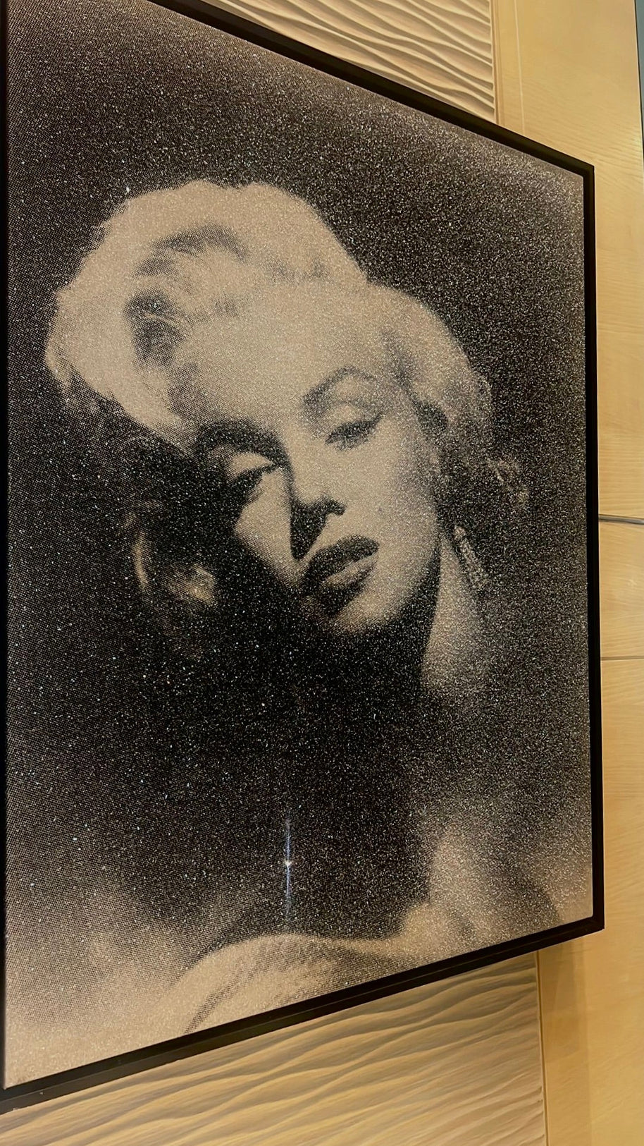 RUSSELL YOUNG - Marilyn Glamour 2010