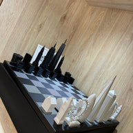 SKYLINE CITY CHESS - Acrylic London VS New York Edition - Wooden Board