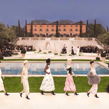 SIMON PROCTER - Villa, Haute Couture Spring/Summer 2019, Le Grand Palais Paris