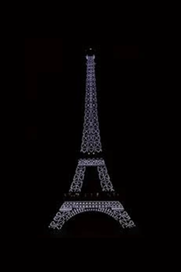 WINNIE DENKER - Blue Eiffel Tower Paris