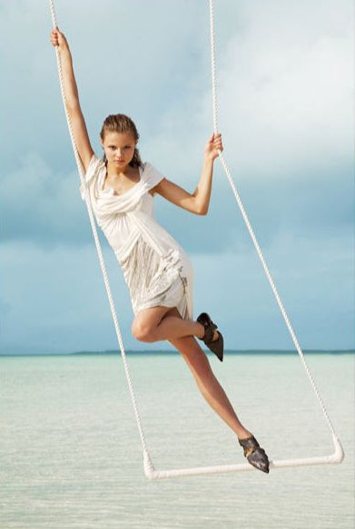ARTHUR ELGORT - Magdalena in Harbor Island 2003