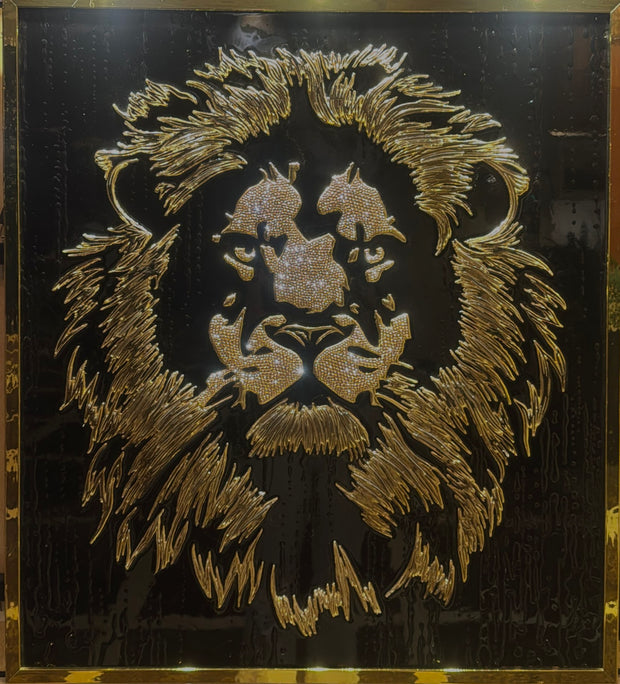 LILY - Golden Lion head