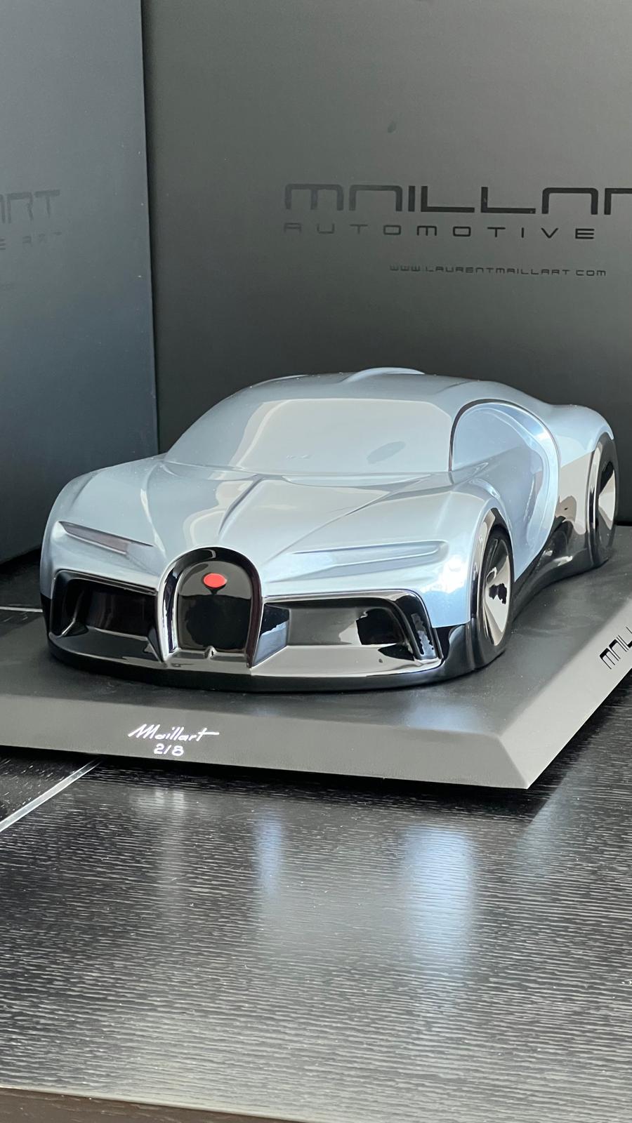 LAURENT MAILLART - Bugatti Chiron, Grey
