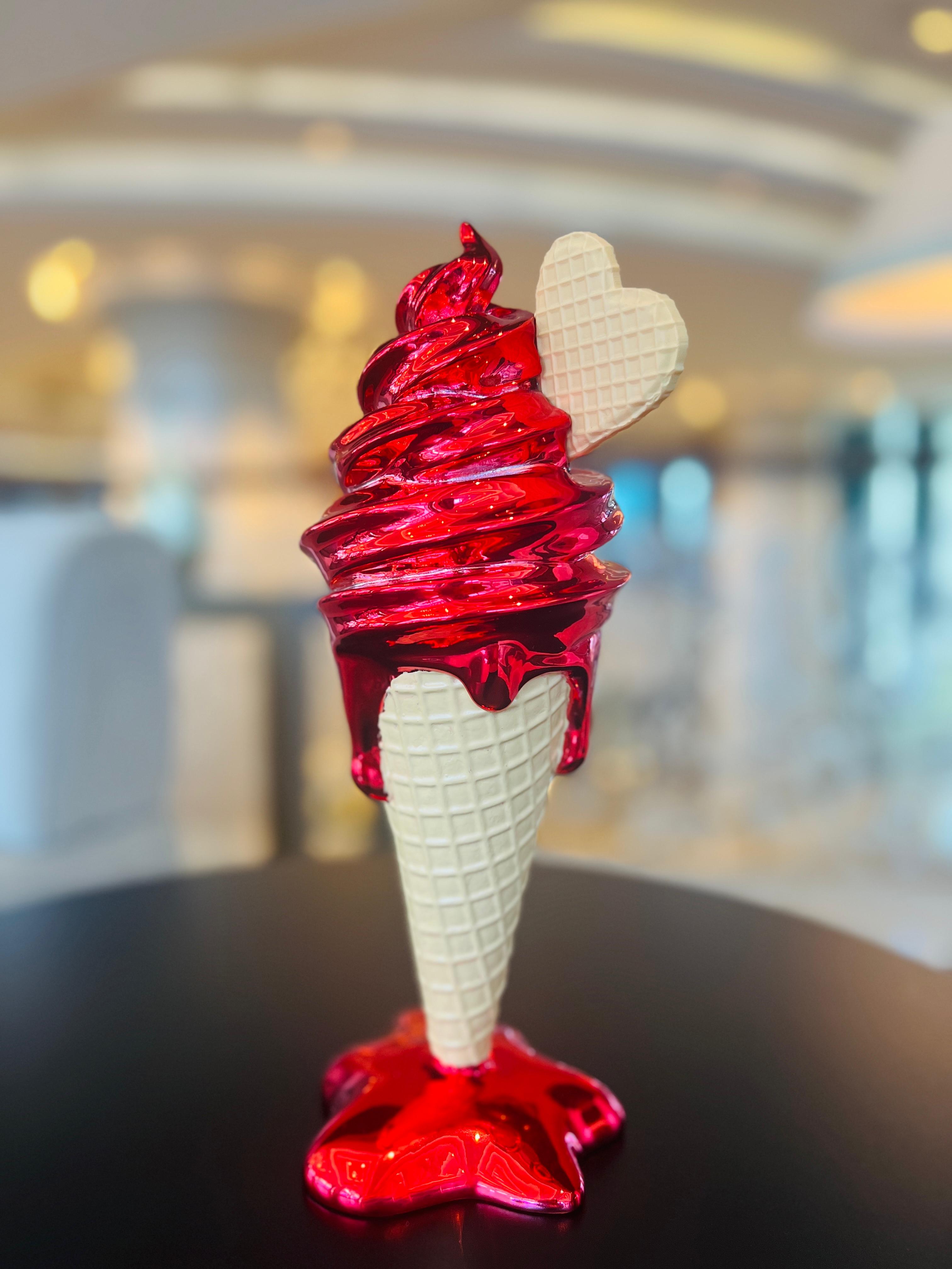 QUENZE - Red Chrome Ice cream