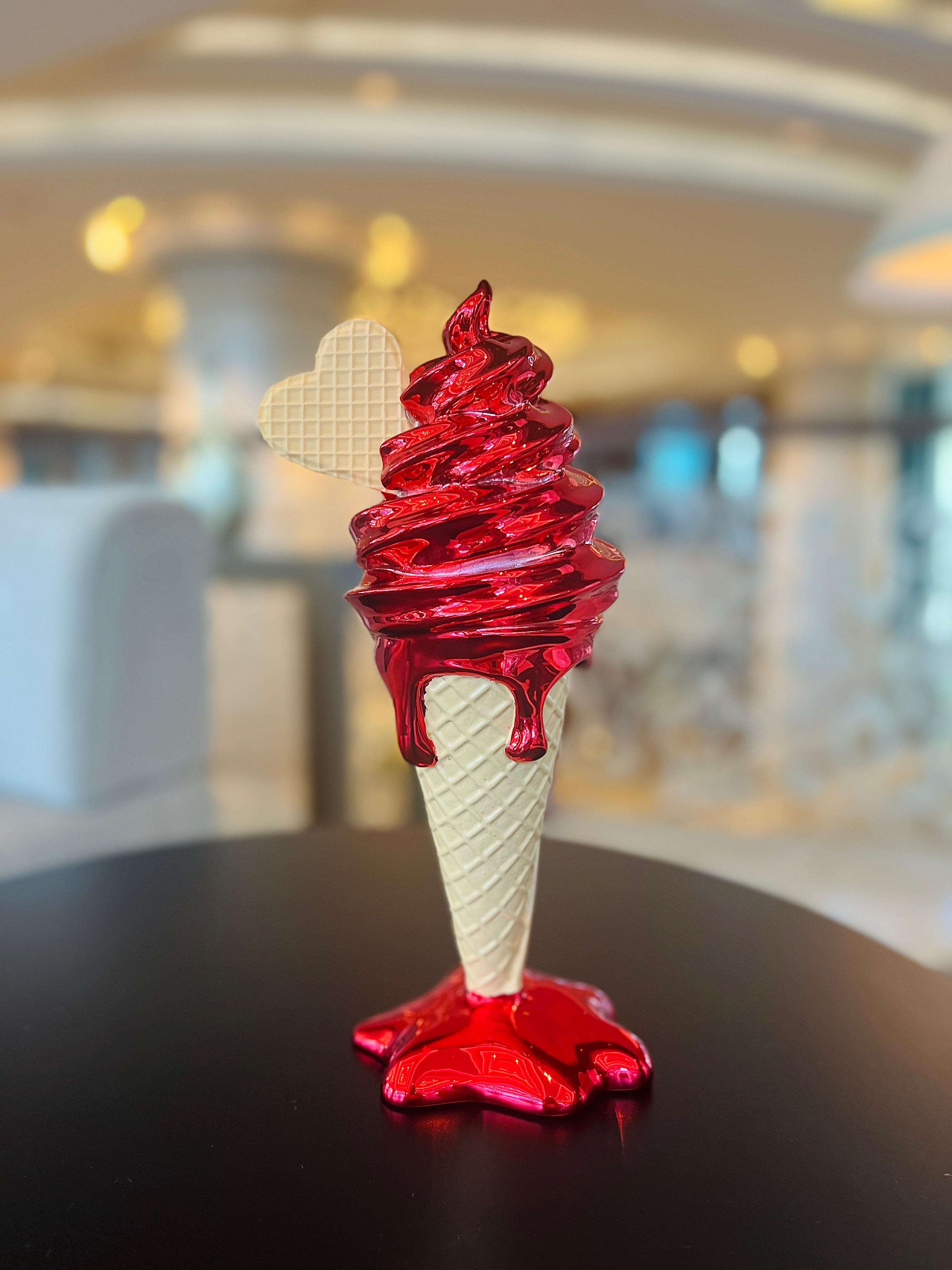 QUENZE - Red Chrome Ice cream