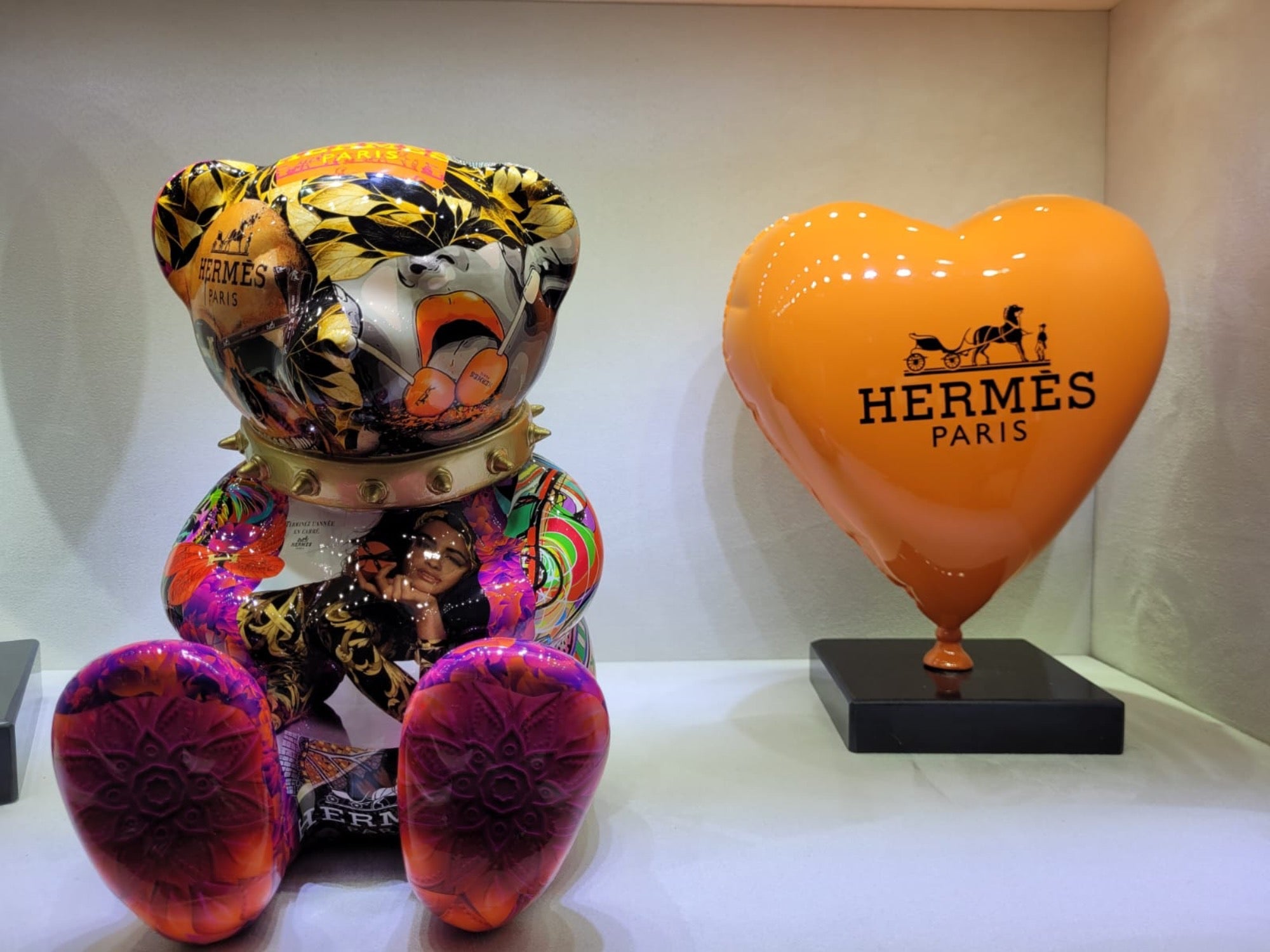 ARTNAOR - 30cm Heart H Tribute